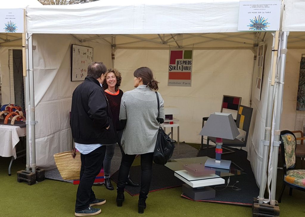 Métiers d'art, Exposition mobilier design Les Pieds Sur La Table aux Journées européennes des Métiers d'Art 2018 Rueil-Malmaison photo stand